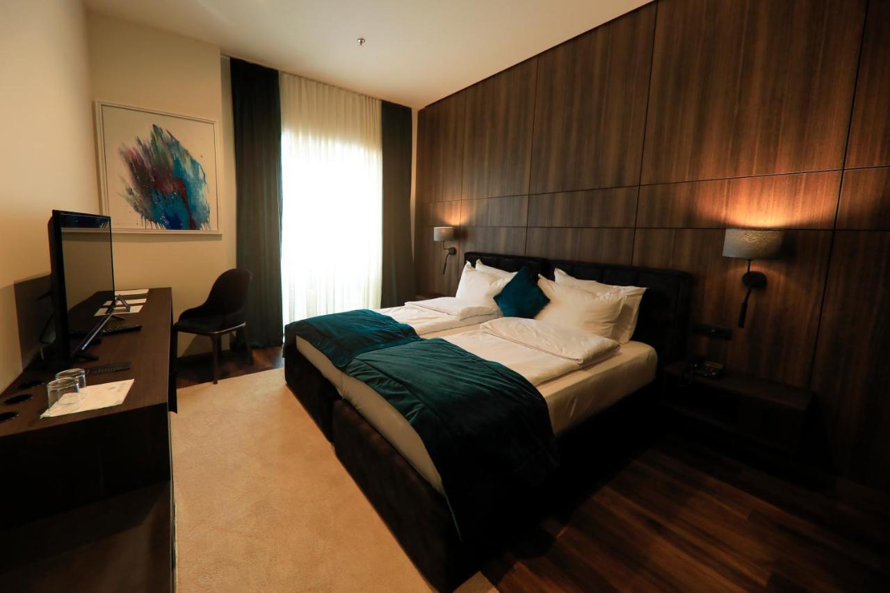Premium Park Hotel Prizren Luaran gambar