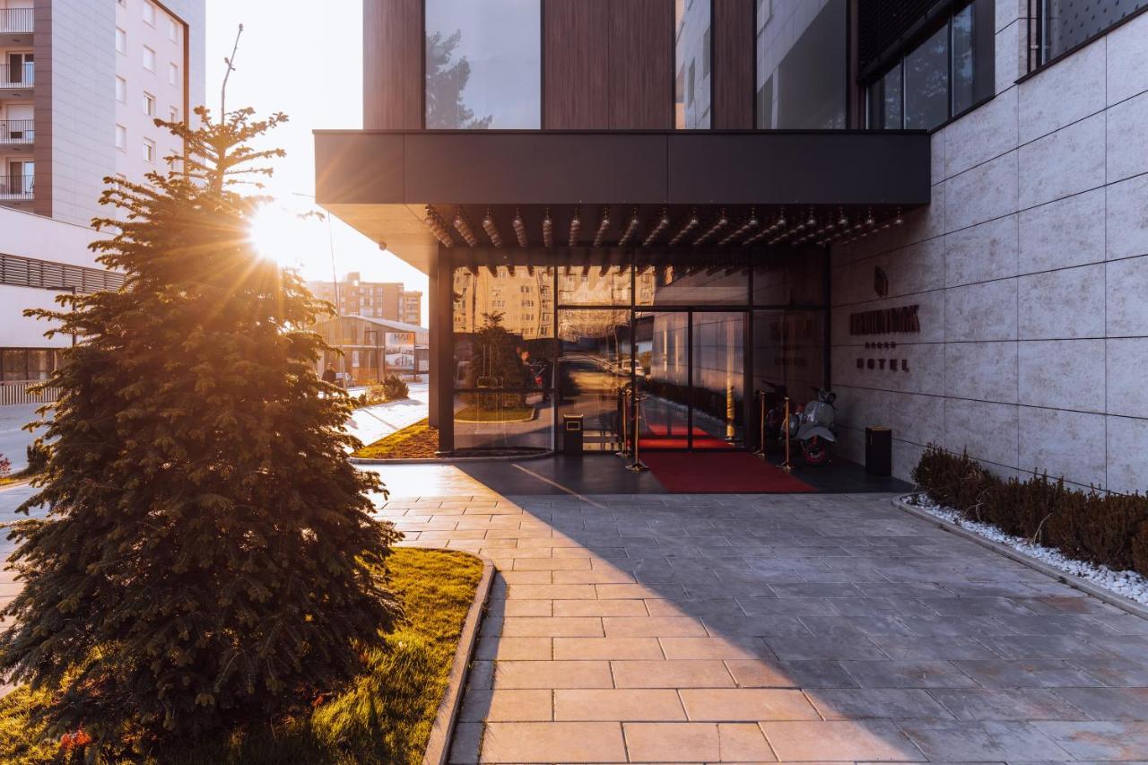 Premium Park Hotel Prizren Luaran gambar