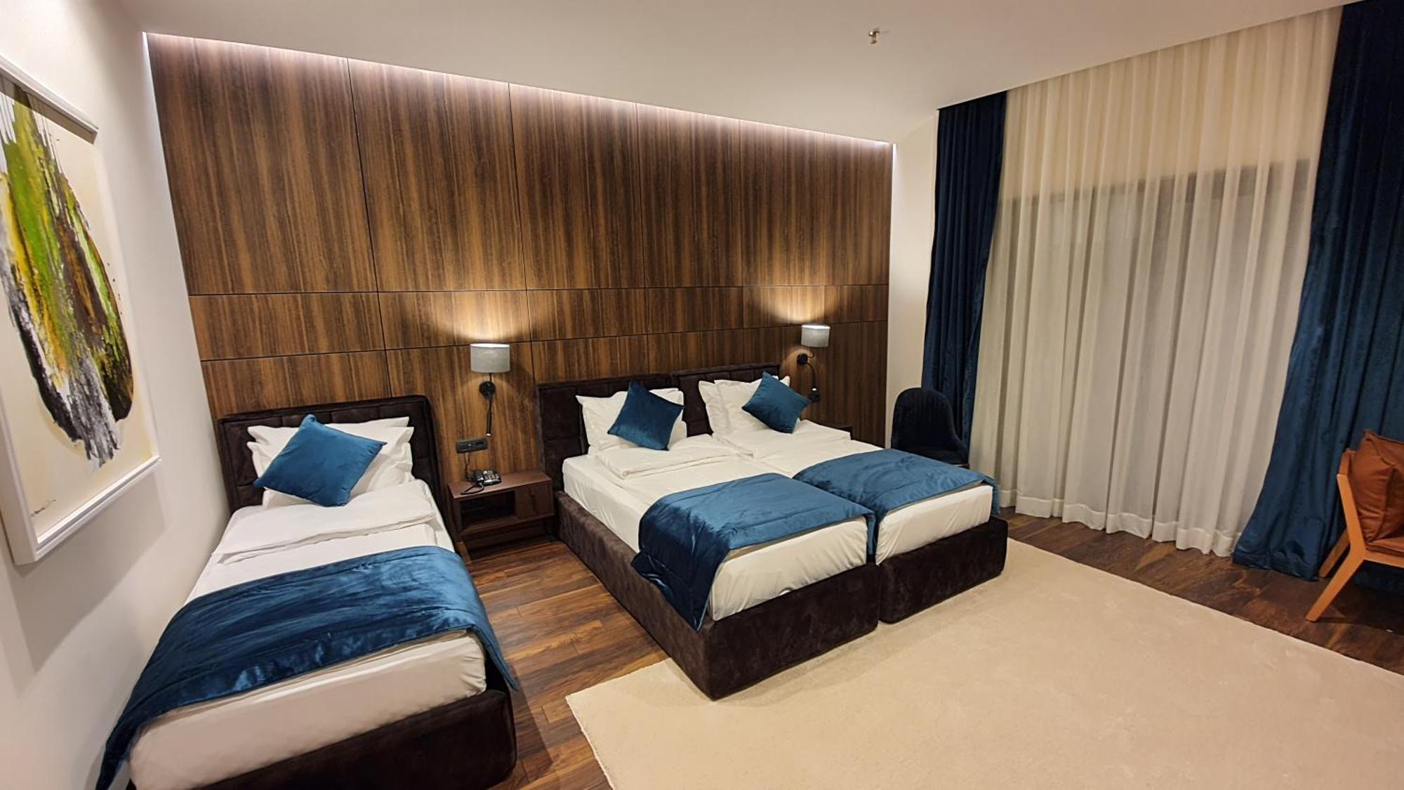 Premium Park Hotel Prizren Bilik gambar